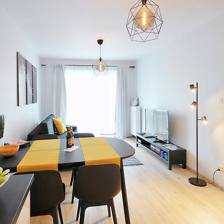 Apartament Andar Z Miejscem Parkingowym Kolberg Exterior foto