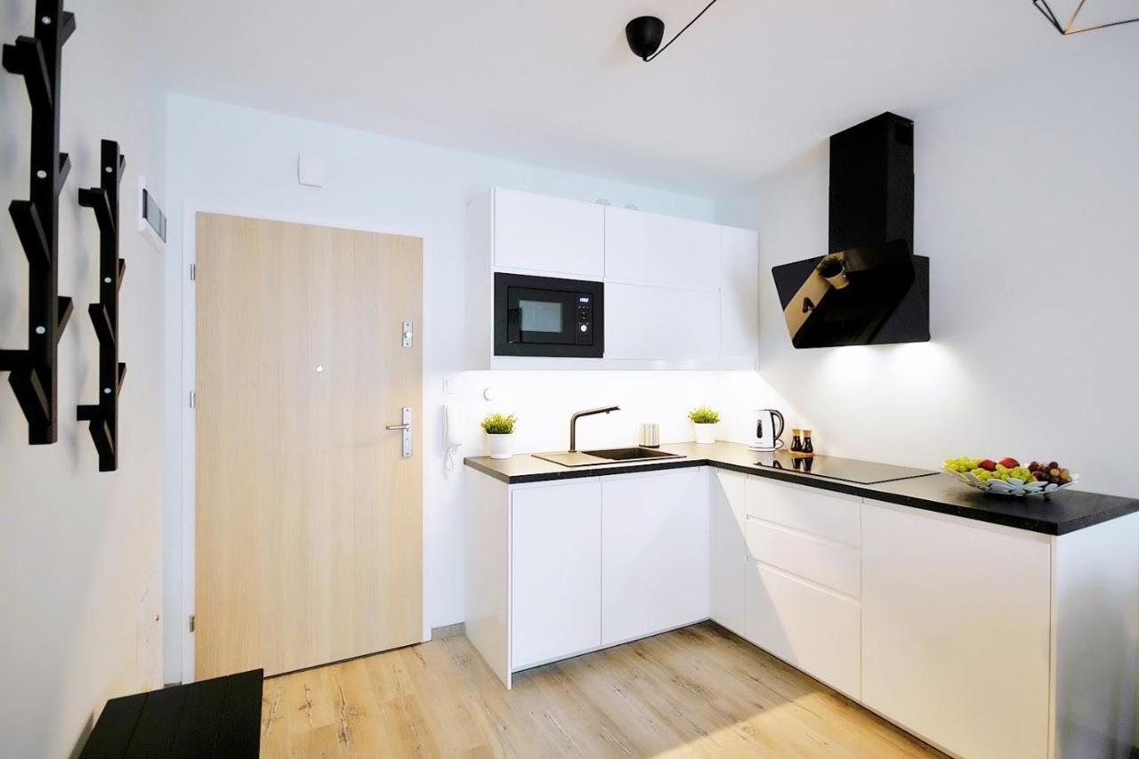 Apartament Andar Z Miejscem Parkingowym Kolberg Exterior foto
